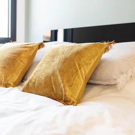 Au Coeur Du Village Guest house 4*