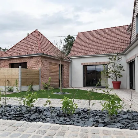 Au Coeur Du Village Guest house
