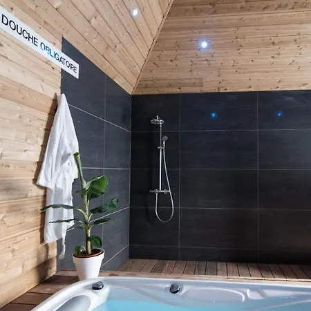 Гостевой дом Au Coeur Du Village