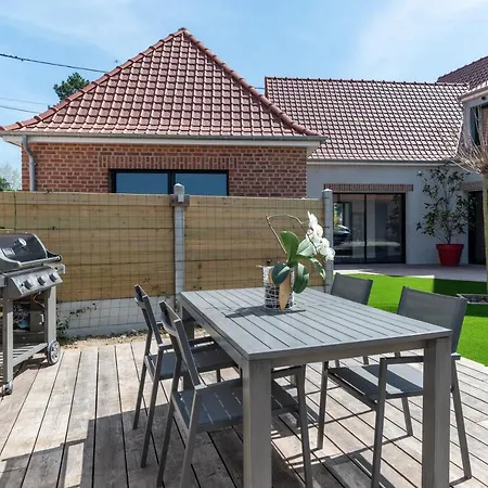 Au Coeur Du Village Гостевой дом