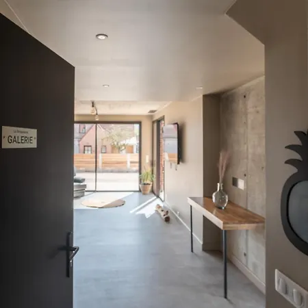 Au Coeur Du Village Guest house *