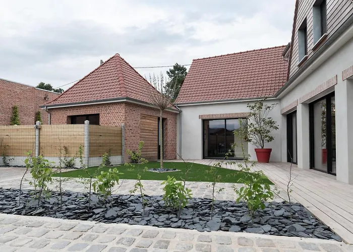 Au Coeur Du Village Affittacamere